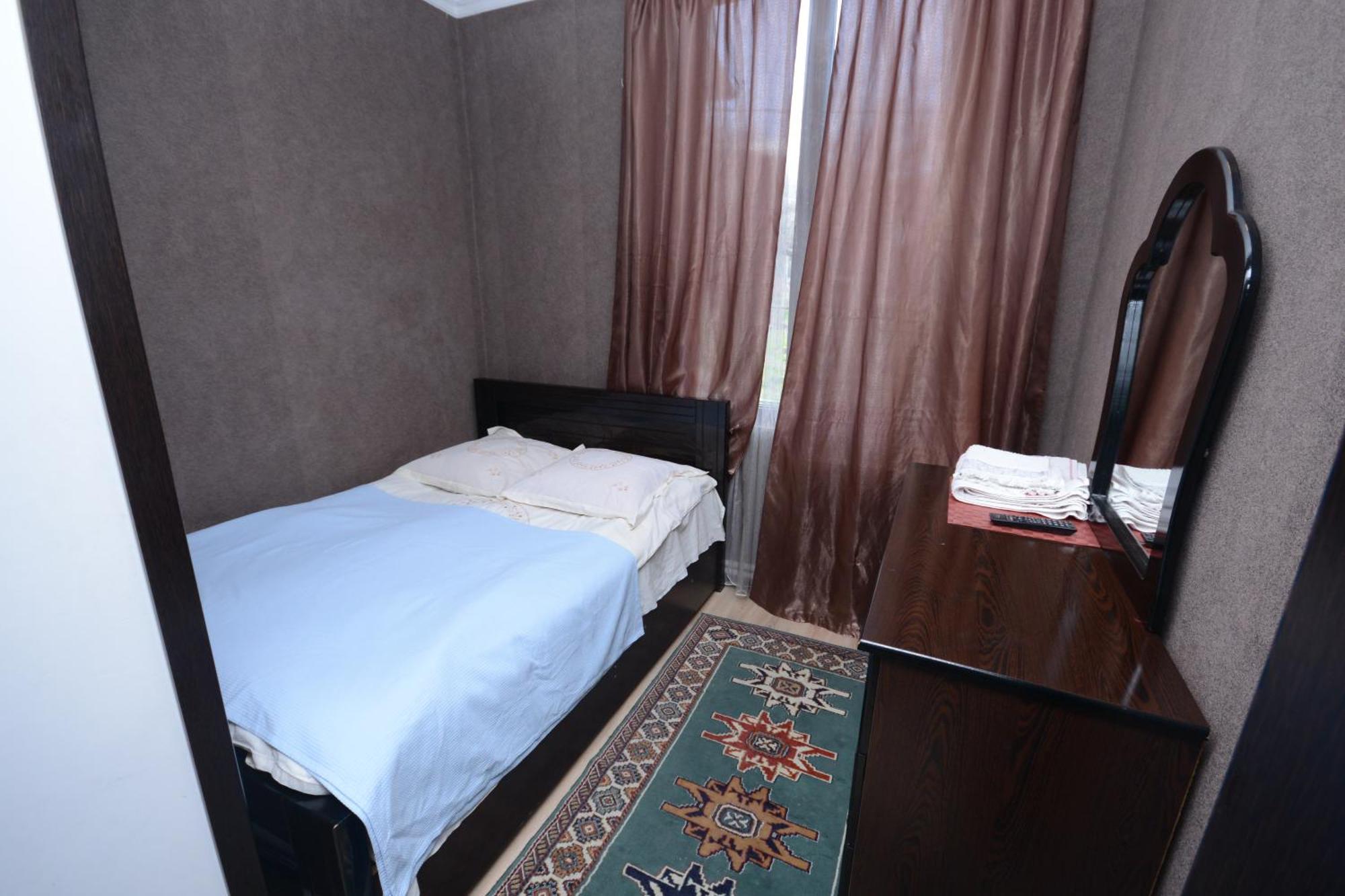Holiday Home Borjomi ภายนอก รูปภาพ