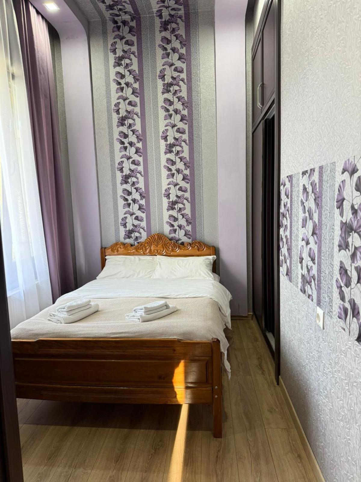 Holiday Home Borjomi ภายนอก รูปภาพ